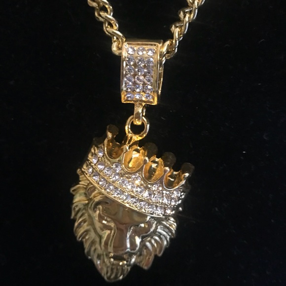 Brand New Gold Lion With Crown ๐ - Picture 7 of 8